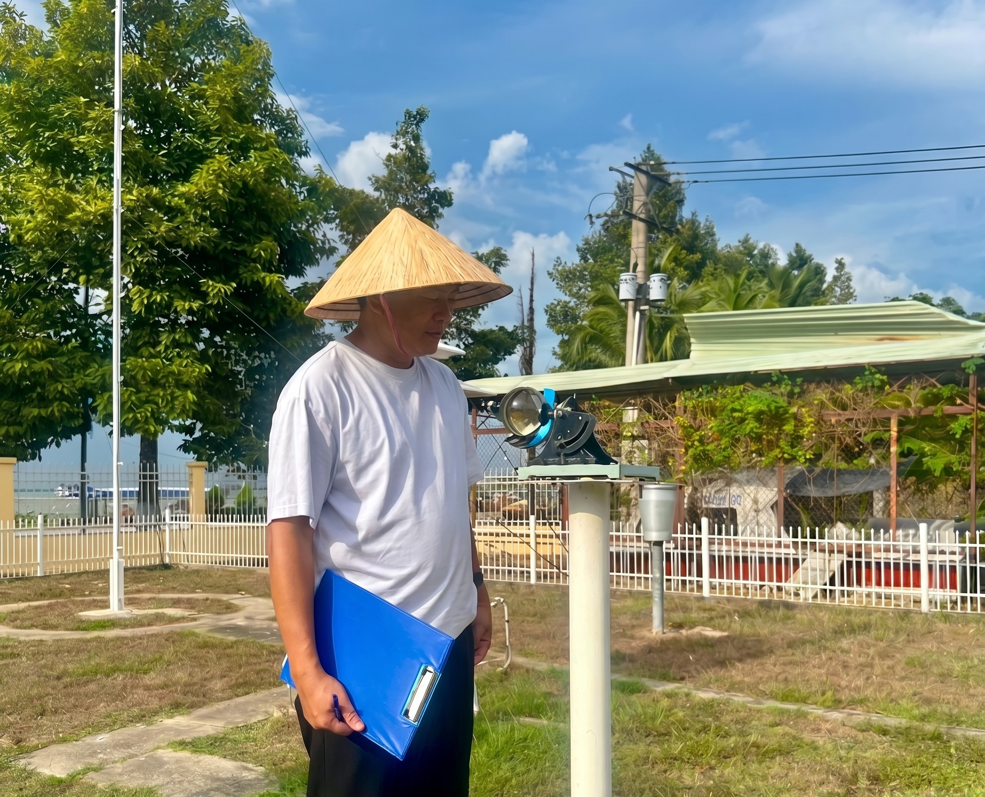 nang-nong-quan-trac-17785731303511828175261 Đợt nắng nóng gay gắt diện rộng kéo dài bao lâu?- Ảnh 1.