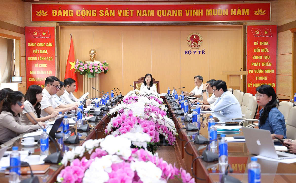 nghi-dinh-96-17793586884742130648560 Xây dựng Nghị định mới về khám chữa bệnh phải tháo gỡ vướng mắc, không phát sinh thêm thủ tục- Ảnh 11.