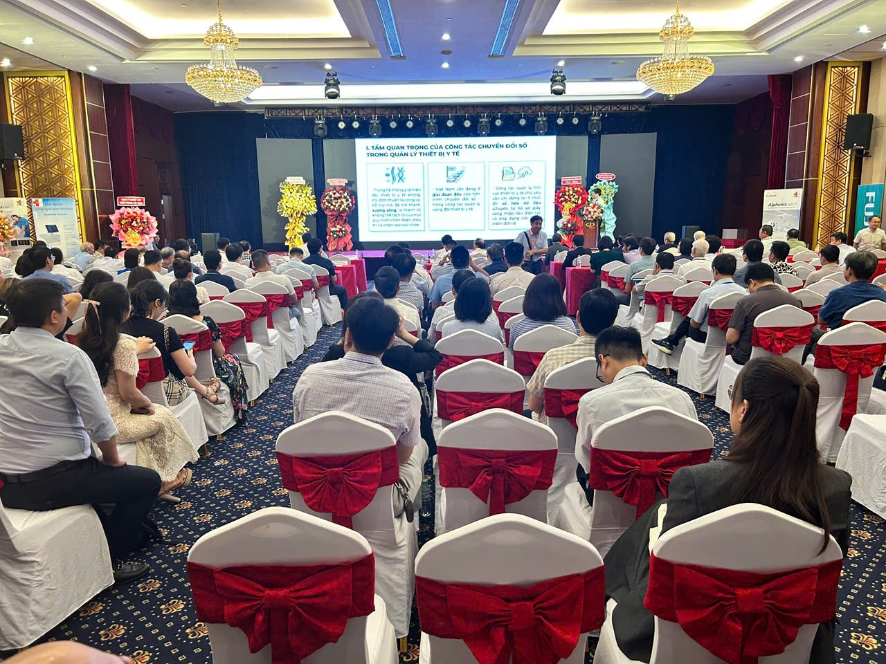 photo-1779530425144-1779530425594713798967-1 Nâng cao năng lực quản lý thiết bị y tế trong kỷ nguyên chuyển đổi số- Ảnh 2.