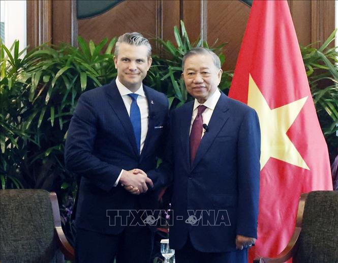 Tổng Bí thư, Chủ tịch nước Tô Lâm tiếp Bộ trưởng Quốc phòng các nước trong khuôn khổ Đối thoại Shangri-la- Ảnh 1.