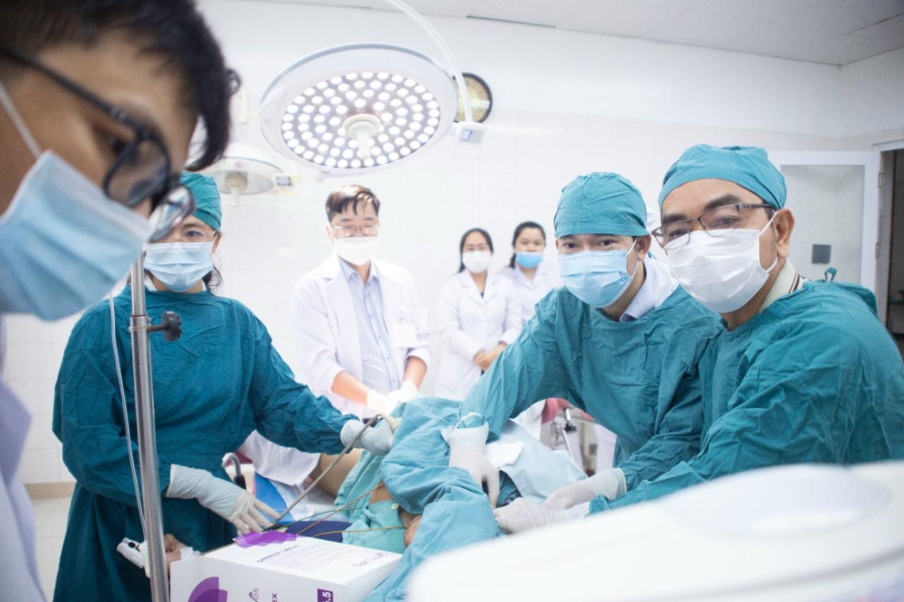 roi-loan-nhip-17800410365841913217927 38 nhịp tim/phút và cuộc chạy đua giành sự sống cho sản phụ- Ảnh 1.