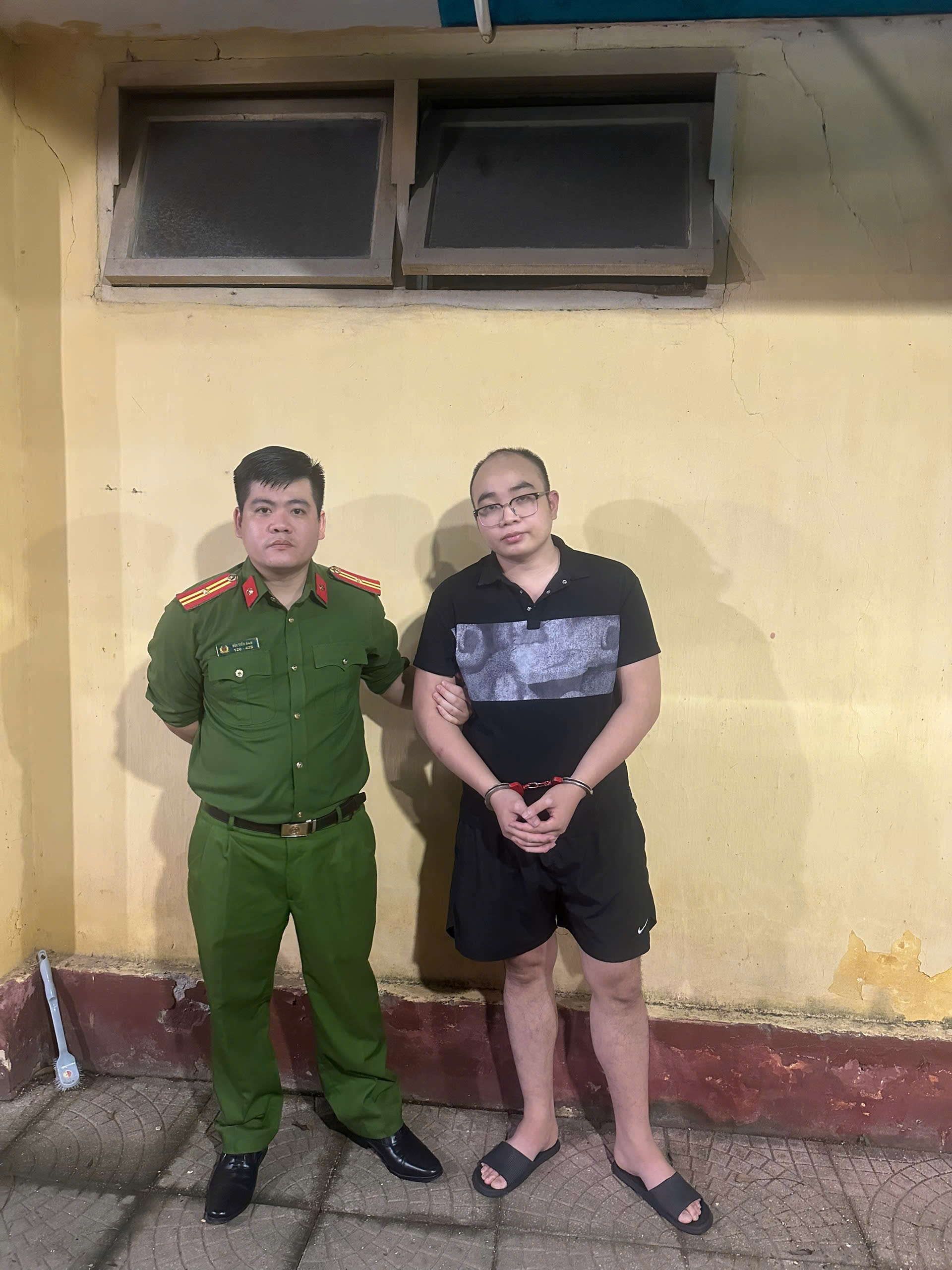 Quảng cáo cờ bạc, nhóm lãnh đạo, nhân viên công ty truyền thông bị bắt giữ- Ảnh 1.