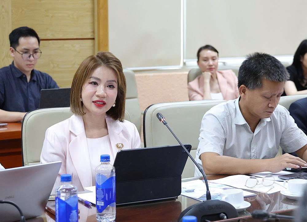 vinh-25-1779766543762842803 Thứ trưởng Nguyễn Tri Thức tiếp, làm việc với Chủ tịch Tập đoàn SunWah cùng các doanh nghiệp Trung Quốc- Ảnh 5.