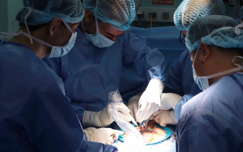 Tìm giải pháp bảo tồn khả năng sinh sản cho nam bị ung thư cơ quan sinh dục