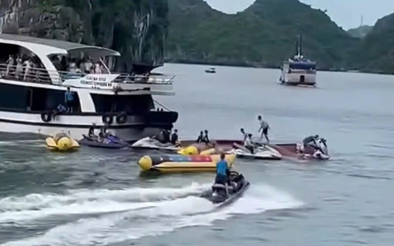 Công an Hải Phòng thông tin vụ va chạm thuyền máy và tàu du lịch trên Vịnh Lan Hạ khiến một nữ du khách tử vong