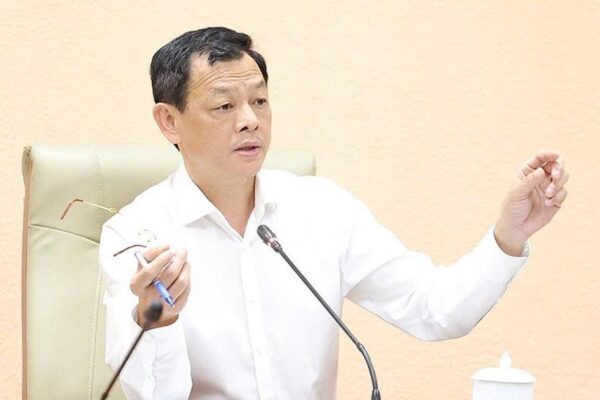 Thứ trưởng Nguyễn Tri Thức yêu cầu đẩy nhanh tiến độ triển khai bệnh án điện tử và cơ sở dữ liệu y tế