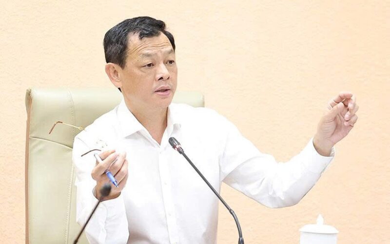 Thứ trưởng Nguyễn Tri Thức yêu cầu đẩy nhanh tiến độ triển khai bệnh án điện tử và cơ sở dữ liệu y tế