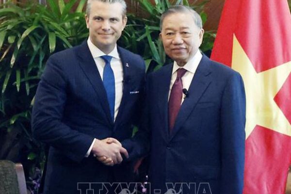 Tổng Bí thư, Chủ tịch nước Tô Lâm tiếp Bộ trưởng Quốc phòng các nước trong khuôn khổ Đối thoại Shangri-la