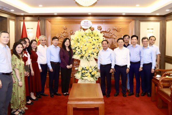 Bộ trưởng Đào Hồng Lan chúc mừng Ban Tuyên giáo và Dân vận Trung ương nhân Kỷ niệm 101 năm Ngày Báo chí Cách mạng Việt Nam