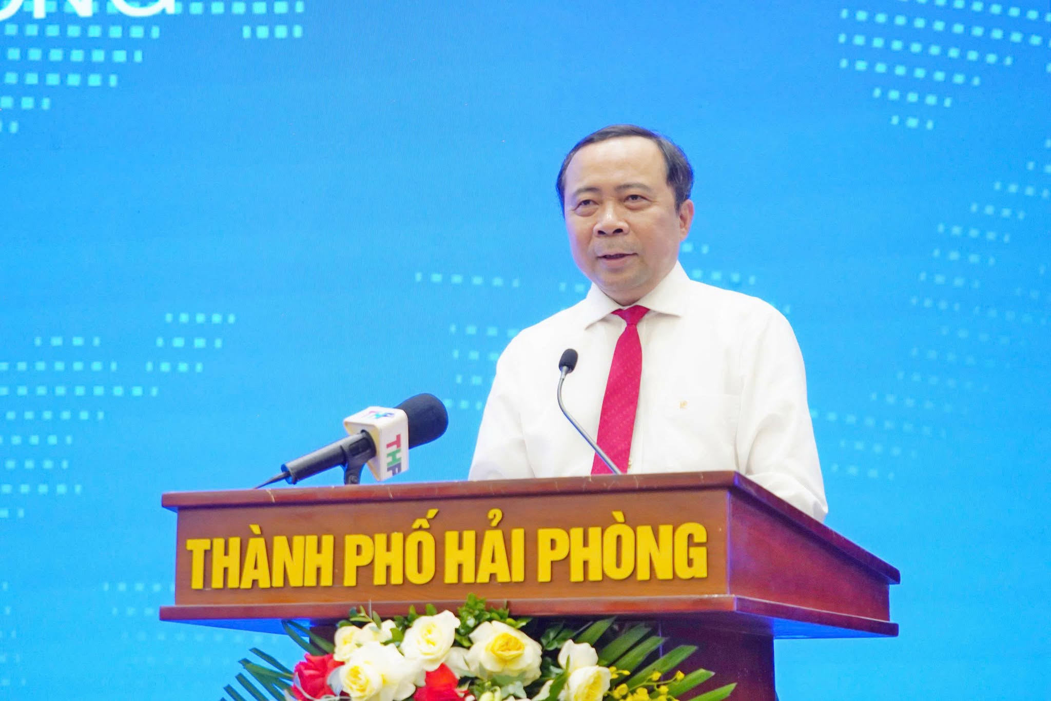 bo-truong-17811627984461357370405 Phải chuyển từ khai thác tài nguyên sang tạo ra giá trị gia tăng để phát triển- Ảnh 1.