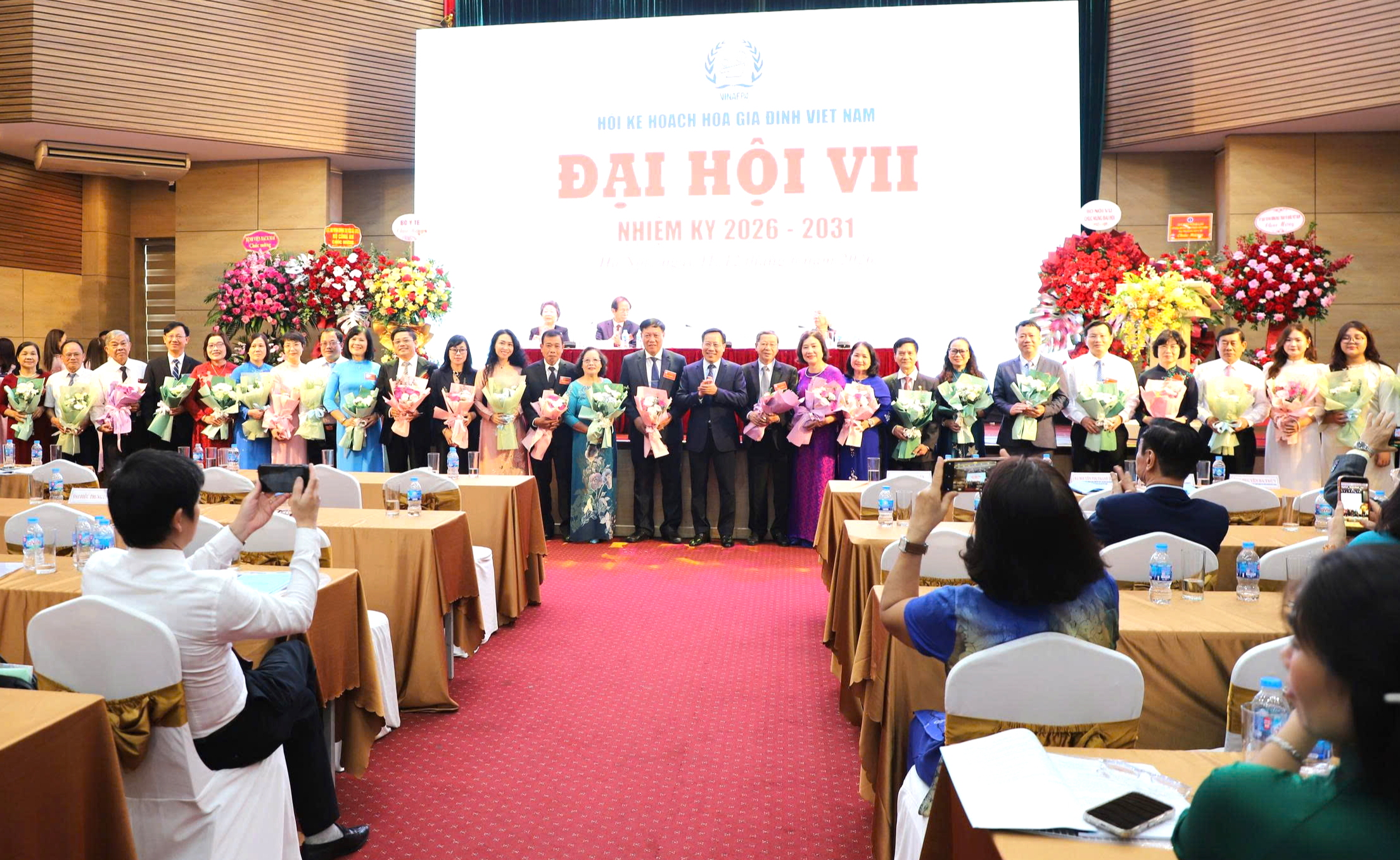 Thứ trưởng Bộ Y tế Đỗ Xuân Tuyên kiêm giữ chức Chủ tịch Hội Kế hoạch hóa gia đình Việt Nam- Ảnh 1.