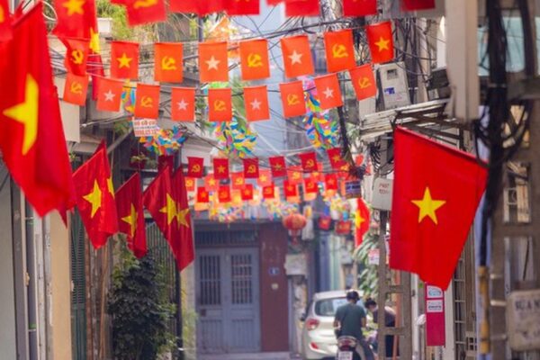 Bộ Nội vụ đề nghị địa phương hoàn thành phương án sắp xếp thôn, tổ dân phố trước 10/6