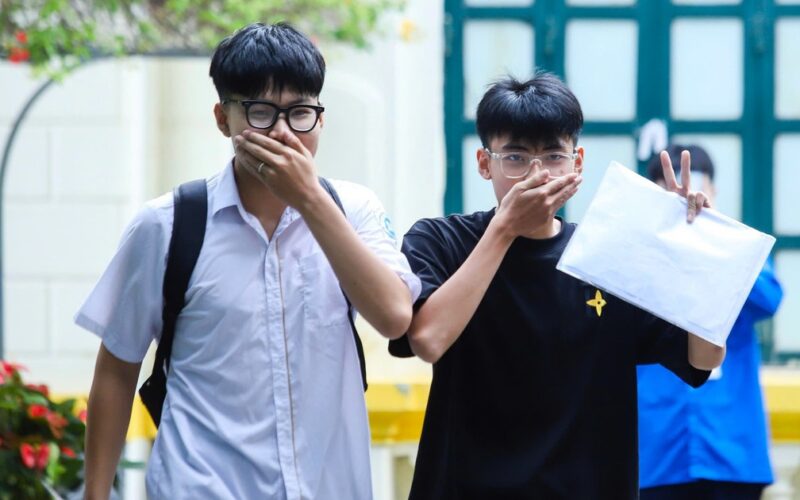 Cẩm nang dành cho sỹ tử: Gạt bỏ ‘đề tiên tri’, rà soát lỗi sai trước giờ vào phòng thi tốt nghiệp THPT
